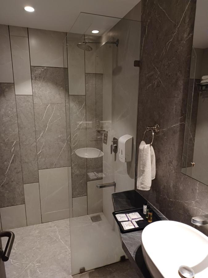 Click Hotel Aurangabad Екстер'єр фото